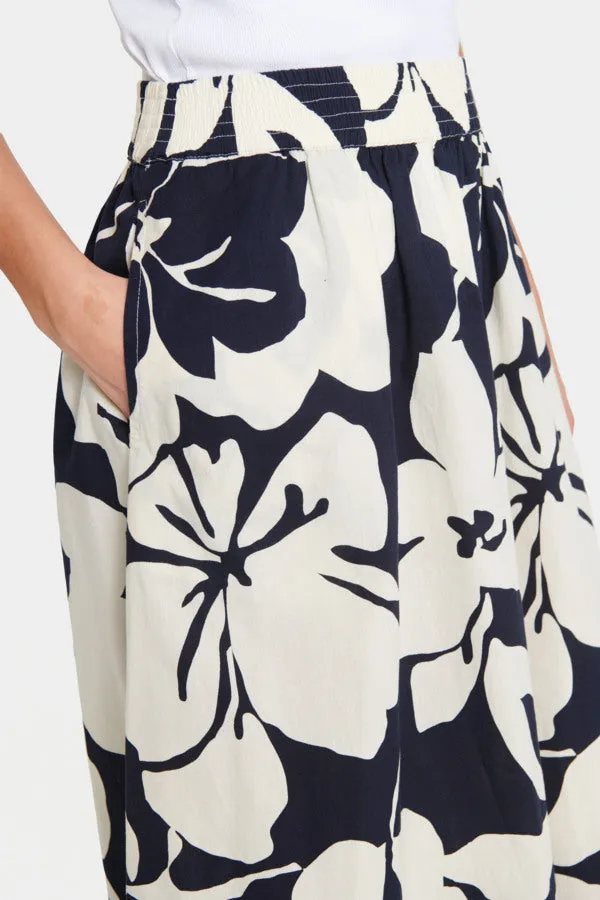 Saint Tropez UrsulaSZ Skirt in Night Sky Resort